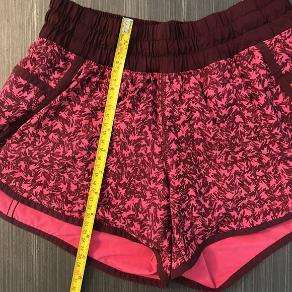 Lululemon shorts - Picture 2 of 5